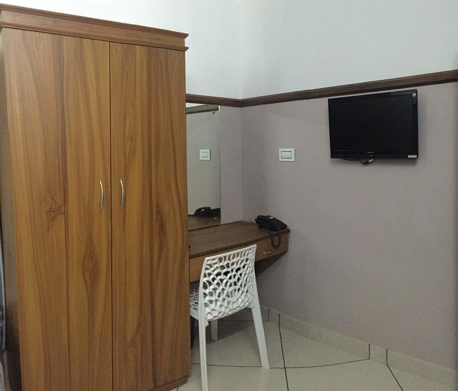 Icon Residency Hotel Kalpetta Luaran gambar