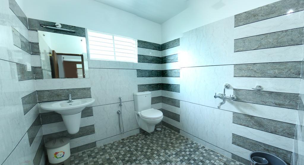 Icon Residency Hotel Kalpetta Luaran gambar