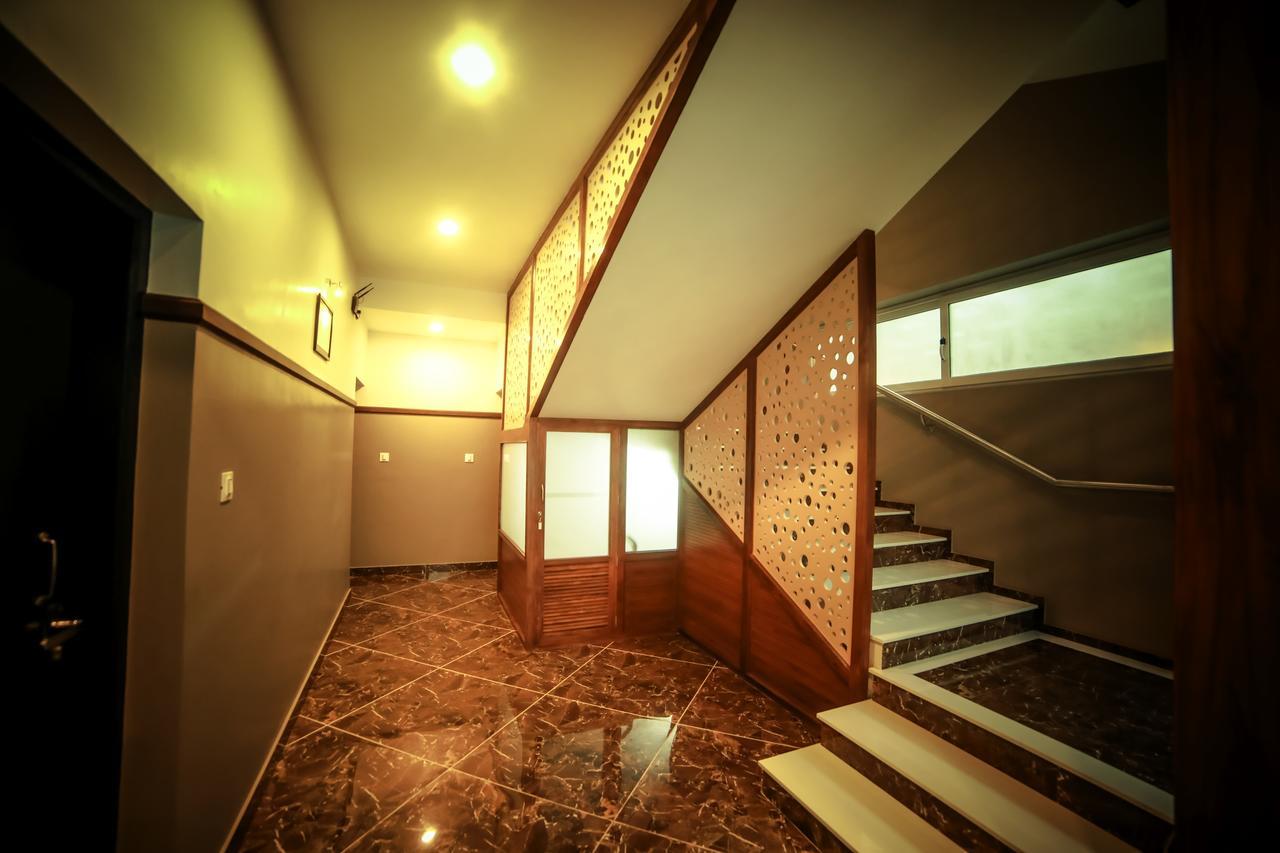Icon Residency Hotel Kalpetta Luaran gambar